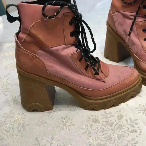 SOREL Brex heel lace up boot - Picture 3 of 10